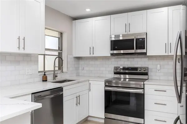 2002 SW Natura Blvd #D, Deerfield Beach, FL 33441