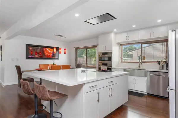 Hollywood, FL 33019,1230 Hollywood Blvd