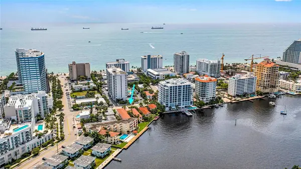 Fort Lauderdale, FL 33304,341 N Birch Rd #204