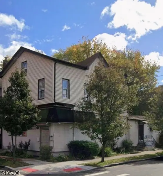 80 Montgomery St, Paterson City, NJ 07501