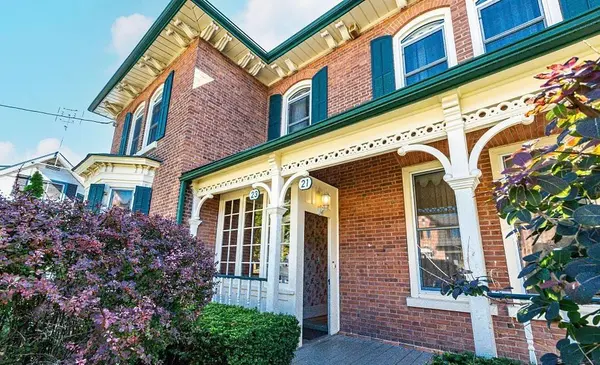 Clarington, ON L1C 3C8,23 Elgin ST