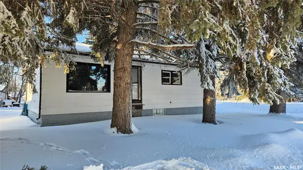 301 2nd AVENUE, Cudworth, SK S0K 1B0