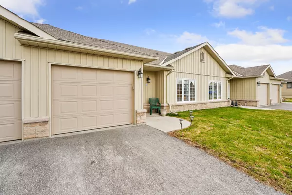 Cramahe, ON K0K 1S0,17 George CT #202