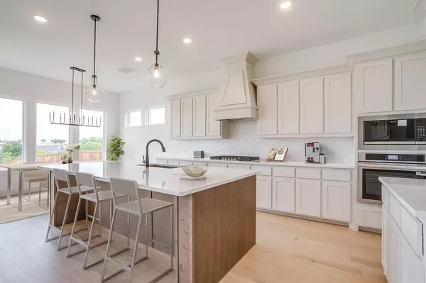 Fort Worth, TX 76179,7253 Wayward Wind Drive