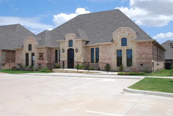 5748 Boat Club Road, Fort Worth, TX 76179