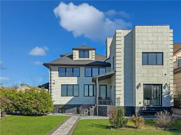 Brooklyn, NY 11224,3848 Atlantic AVE