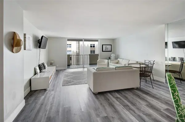 Hallandale Beach, FL 33009,1865 S Ocean Dr #6C