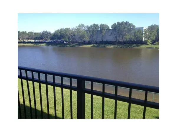 Pembroke Pines, FL 33025,151 SW 117 AV #9206