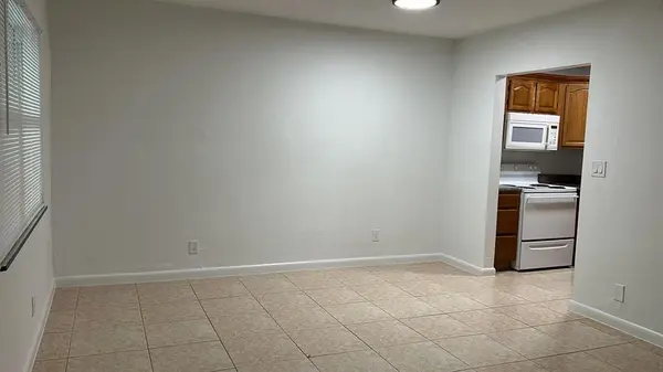 Fort Lauderdale, FL 33306,3030 NE 21st Ter #8