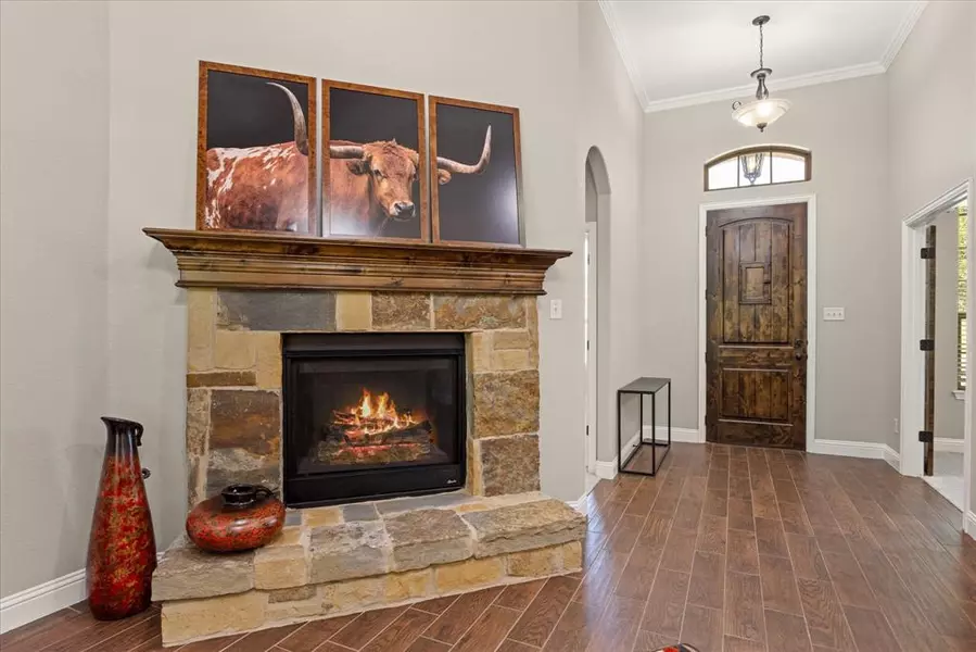 223 Ruby Drive, Weatherford, TX 76087