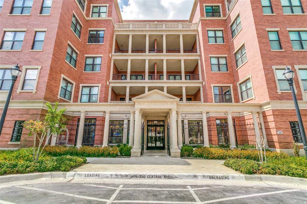 350 Central Avenue #304, Southlake, TX 76092