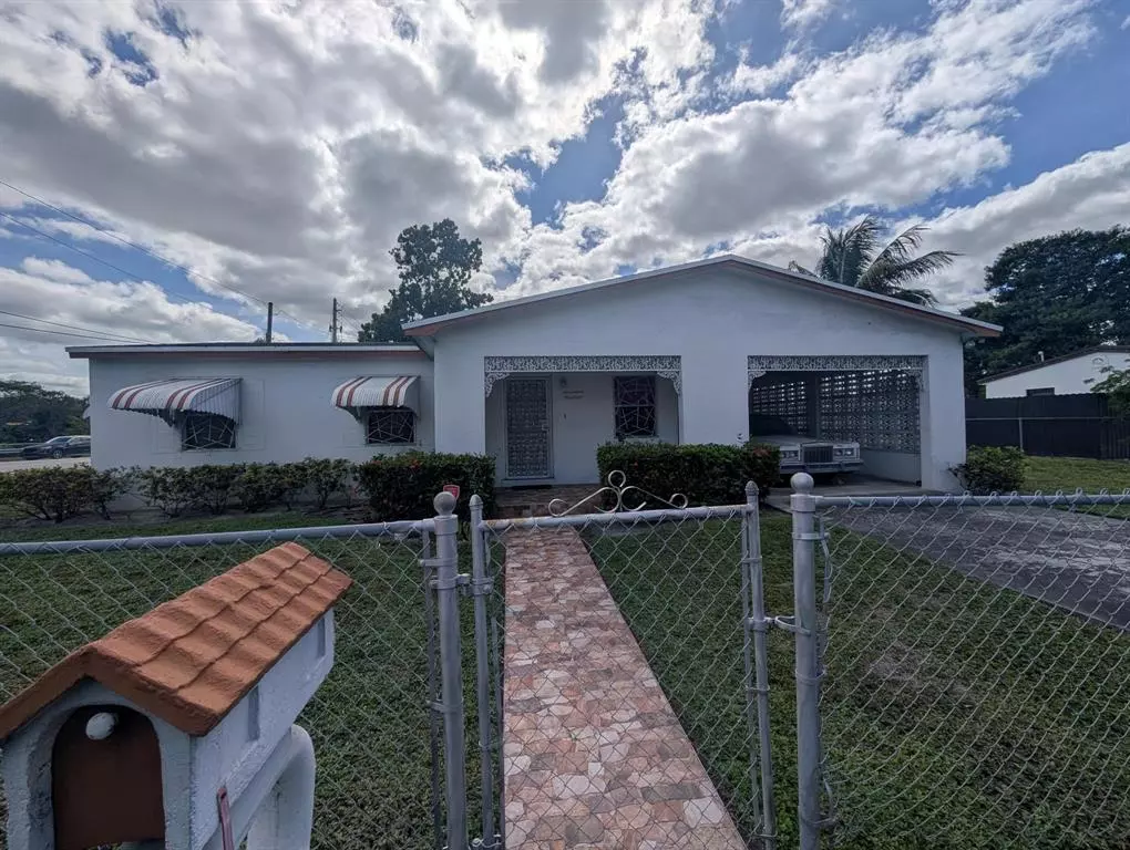 Miami Gardens, FL 33054,1700 NW 167th St
