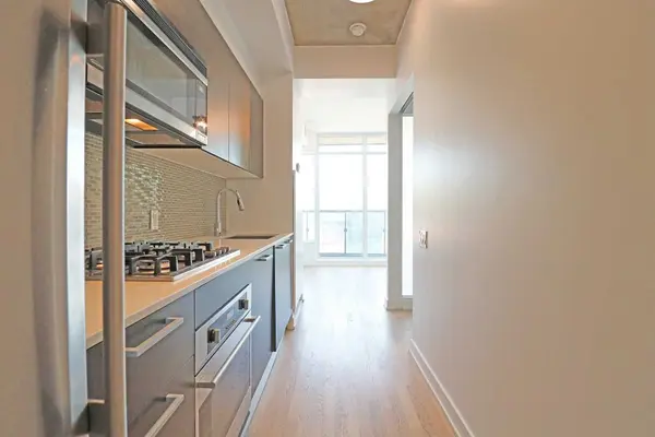 Toronto E02, ON M4L 1T6,60 Haslett AVE #311