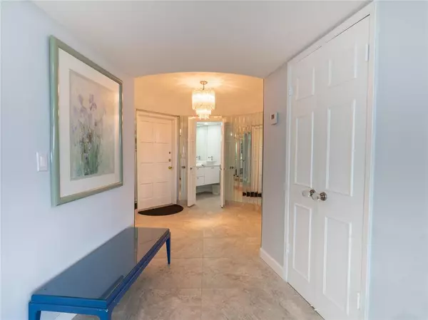 Pompano Beach, FL 33069,2850 N Palm Aire Dr #601