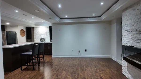 Mississauga, ON L5M 5J2,5741 Glen Erin DR #Bsmt