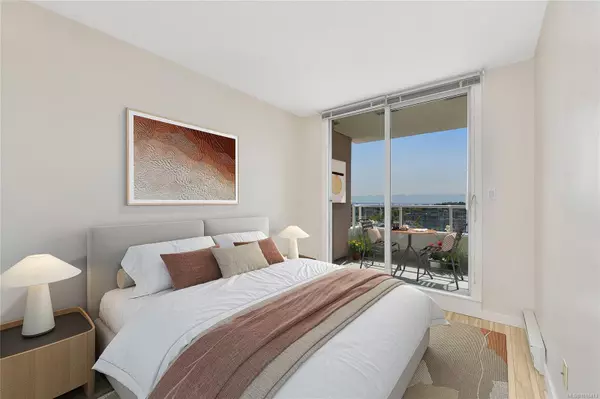 Victoria, BC V8V 4Z3,930 Yates St #1208