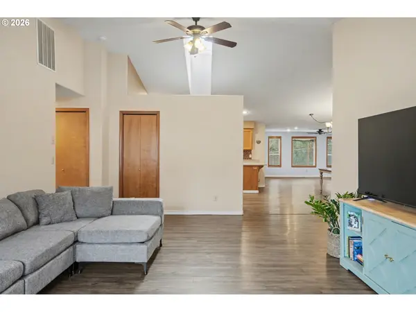 Salem, OR 97304,2030 WOODHAVEN CT NW