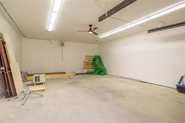 Steinbach, MB R5G 1Z4,387 Main ST