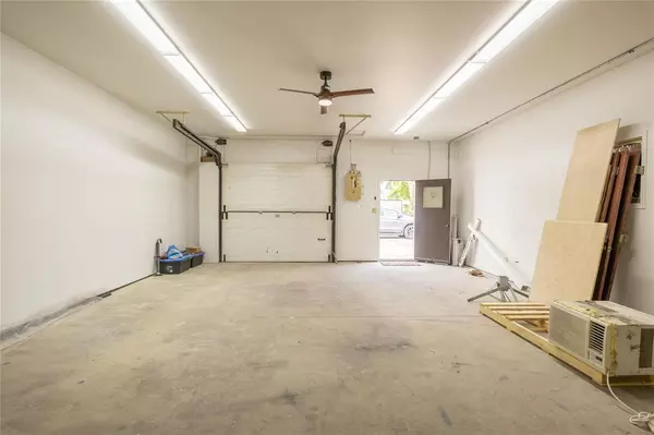 Steinbach, MB R5G 1Z4,387 Main ST