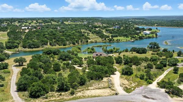 Bluff Dale, TX 76433,680 Sunfish Point