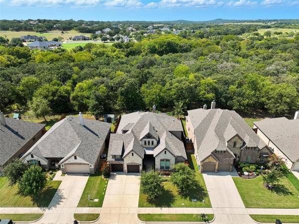 245 Prairie Oak Court, Burleson, TX 76028
