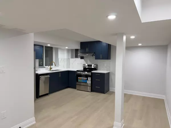 Whitby, ON L1P 0J2,1 Toulouse ST