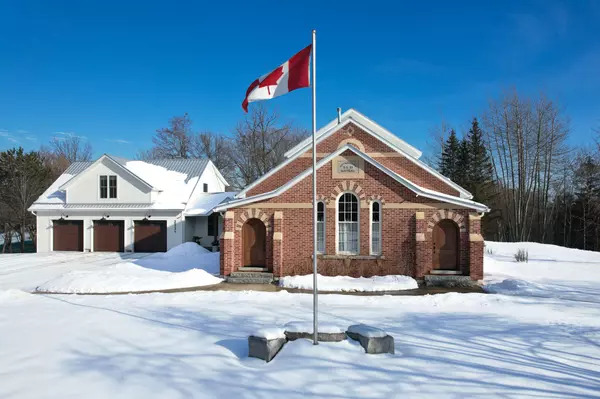 2331 N Nottawasaga 6 Concession, Clearview, ON L9Y 3Z1