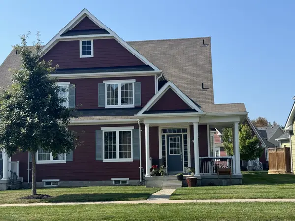 Wasaga Beach, ON L9Z 0G3,21 VILLAGE GATE DR