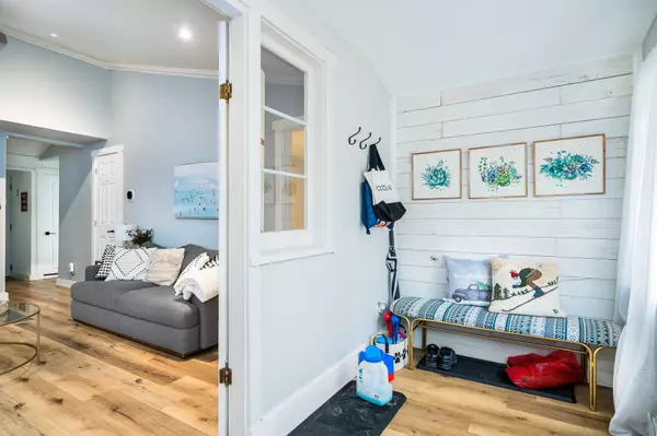 Tiny, ON L0L 1P0,1071 LAWSON RD