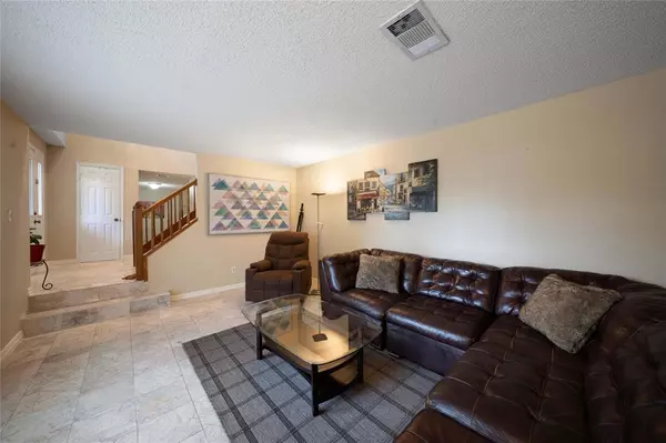 Carrollton, TX 75010,1109 Holly Drive