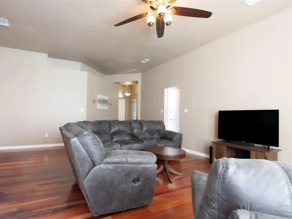 Denton, TX 76210,2720 Hilcroft Avenue