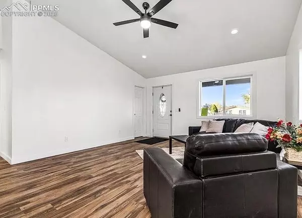 Pueblo, CO 81001,1510 Grenadillo ST