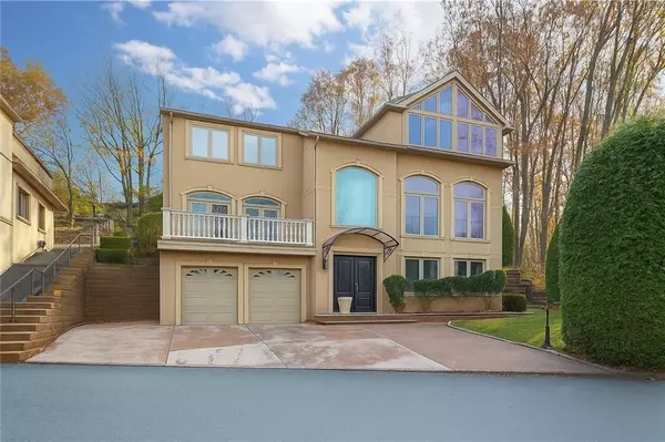 16 Diana Trail, Staten  Island, NY 10304