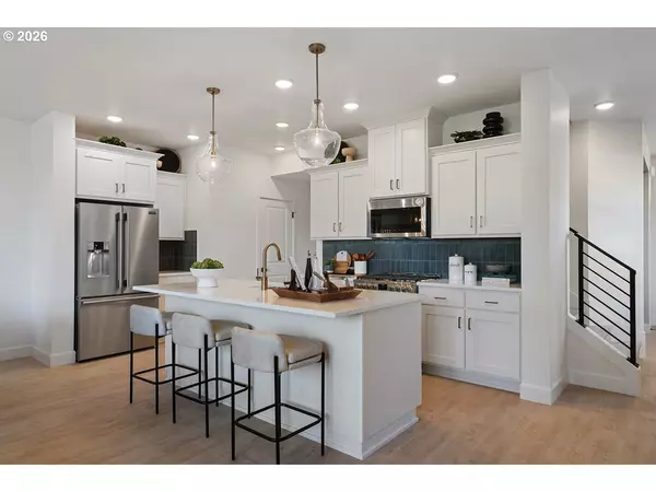 Forest Grove, OR 97116,901 Rosebud CT