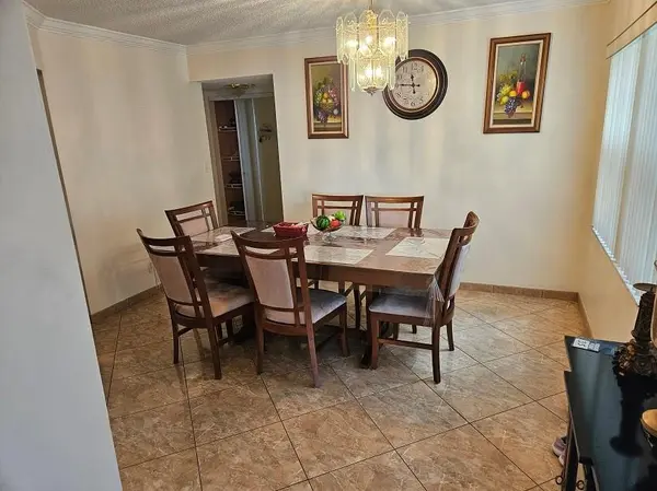 Lauderdale Lakes, FL 33319,4000 NW 44 Ave #210