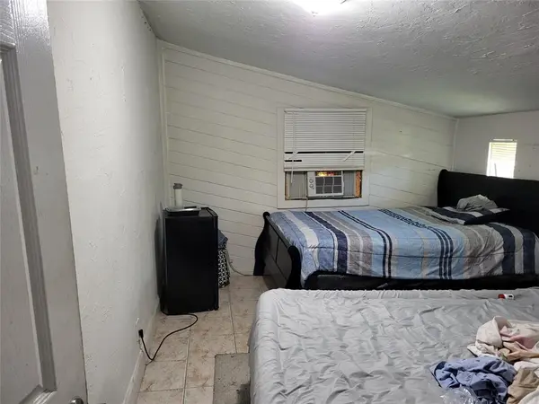 Pompano Beach, FL 33060,2330 NE 1st Ave