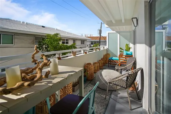 Pompano Beach, FL 33062,3212 NE 12th St #203