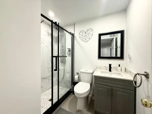 Markham, ON L6B 0P1,35 Oakmoor LN N