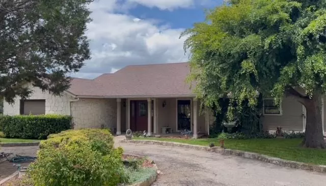 300 Summit Ridge Road, Burnet, TX 78611