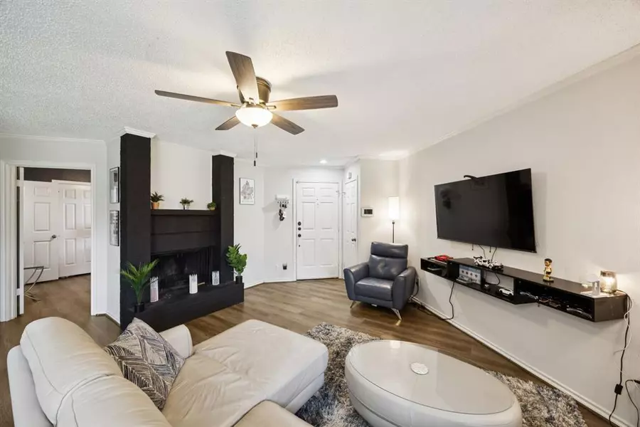 16301 Ledgemont Lane #281, Addison, TX 75001