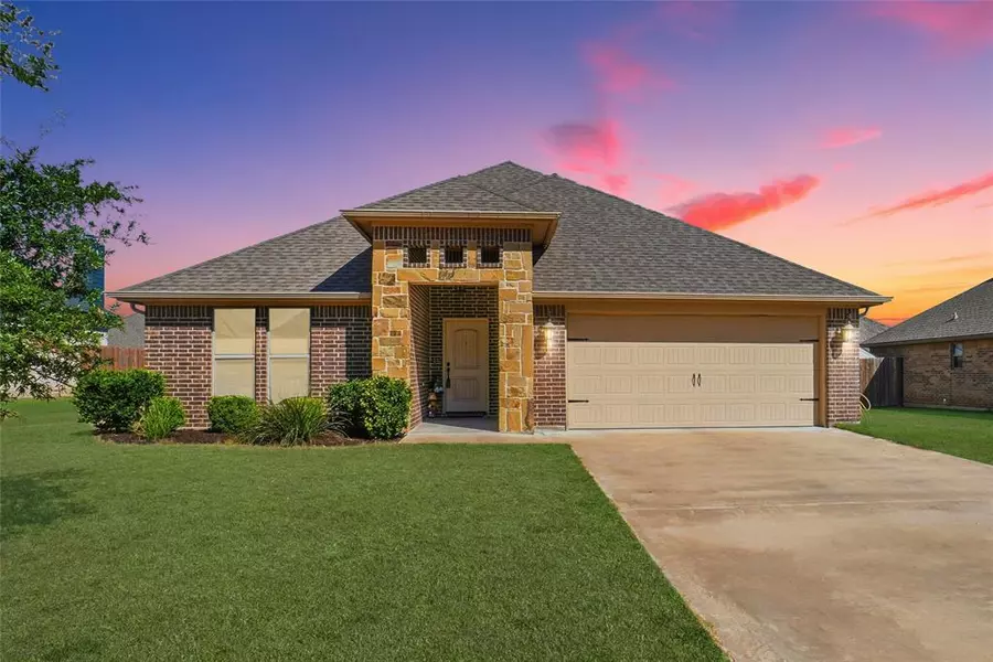 206 Mckittrick Lane, Godley, TX 76044