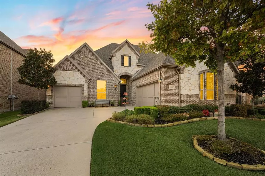 1223 Canyon, Grapevine, TX 76051