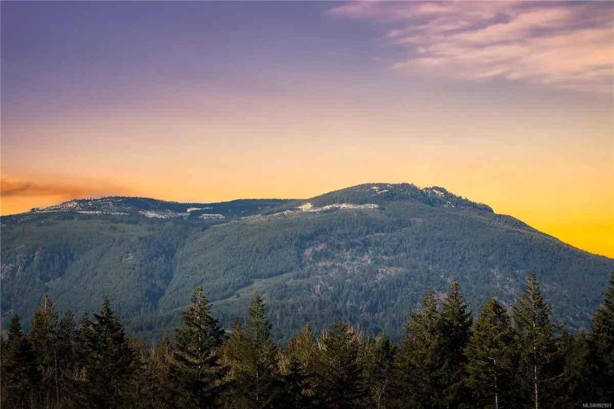 Chemainus, BC V0R 1K0,3499 Henry Rd #106