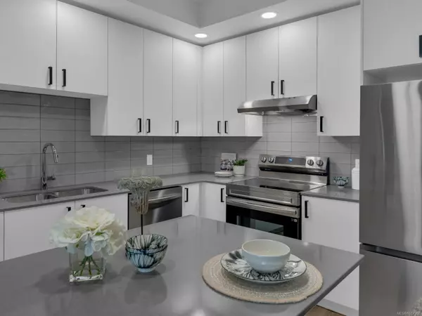 2390 City Gate Blvd #524, Langford, BC V9B 7A6