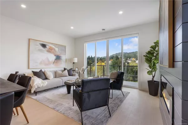 Langford, BC V9B 6C6,611 Madrona Pl