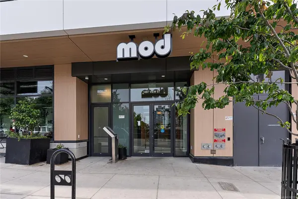 Victoria, BC V8V 3Z9,1097 View St #908