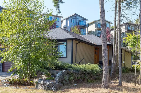 101 Royal Oak Pl, Nanaimo, BC V9R 6V4