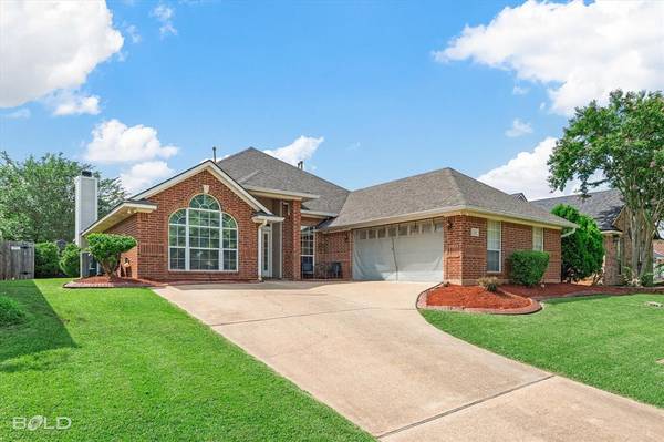 2319 Windsor Court, Bossier City, LA 71111