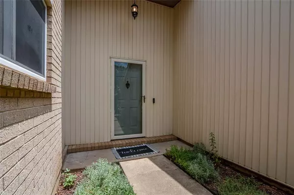 Grand Prairie, TX 75052,4201 Amherst Lane