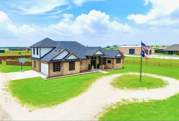 5075 County Road 2720, Caddo Mills, TX 75135